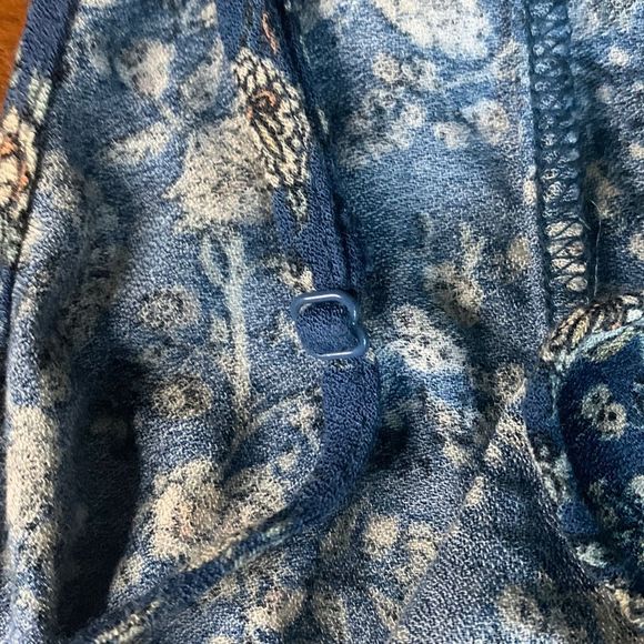 American Eagle Outfitters Spaghetti Strap Tank Top - Picture 7 of 7